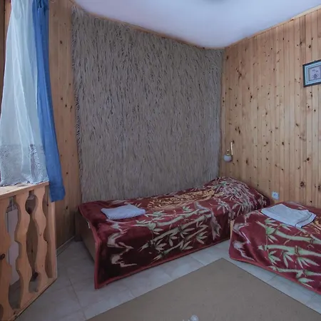 Elitza Hotel 2*