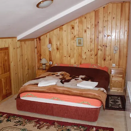 Elitza Hotel 2*